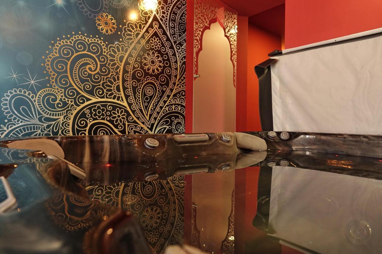 Guest House Romantika Panzio غيولا المظهر الخارجي الصورة