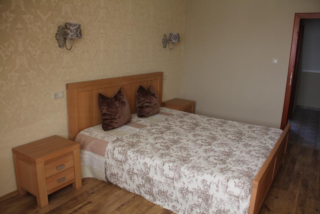 Guest House Romantika Panzio غيولا الغرفة الصورة